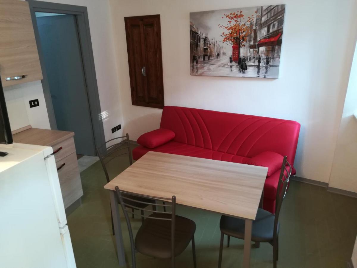 Appartement Bilocale Piano Terra Centro Storico à Volta Mantovana Extérieur photo